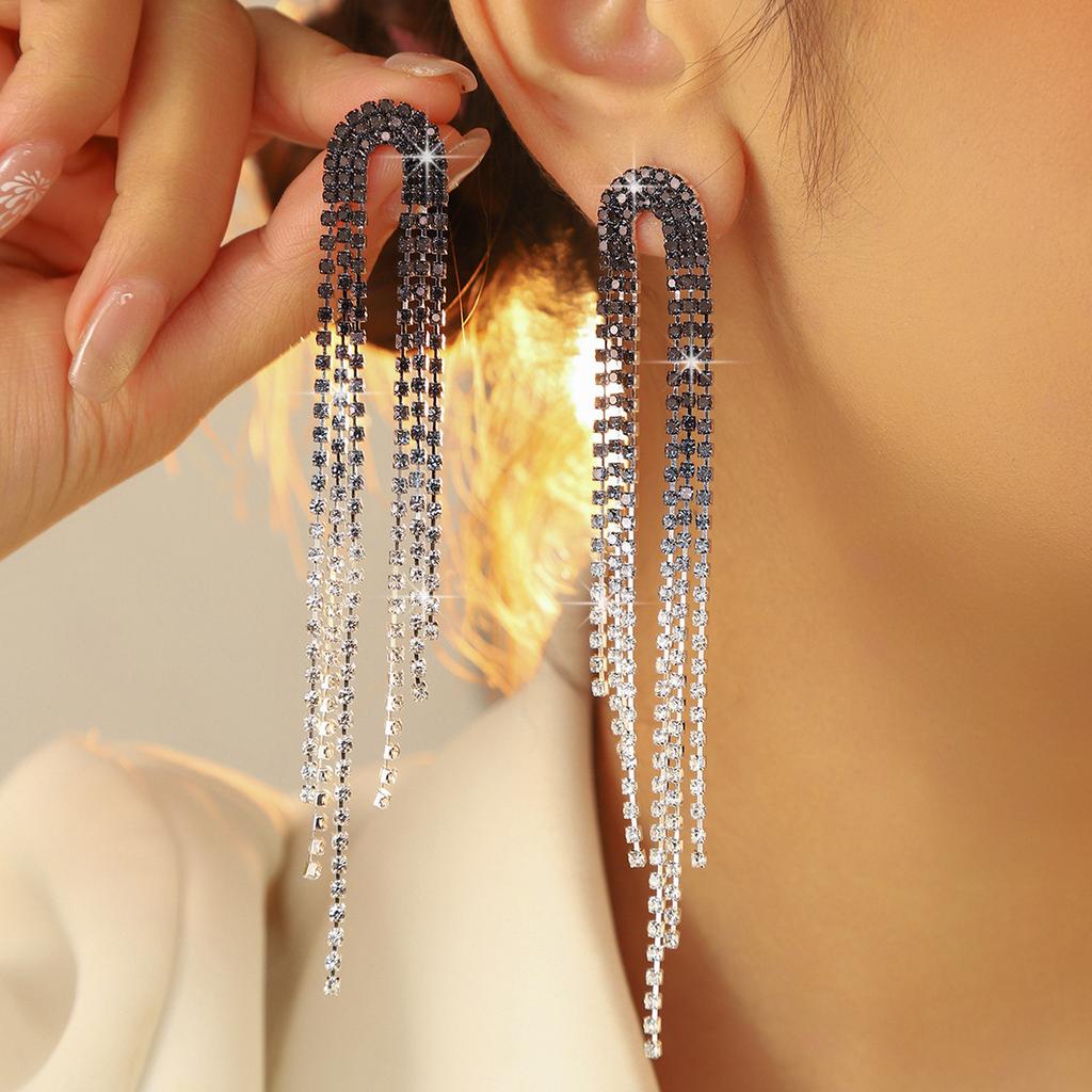 Длинные Простые Универсальные Серьги с Бахромой из Страз