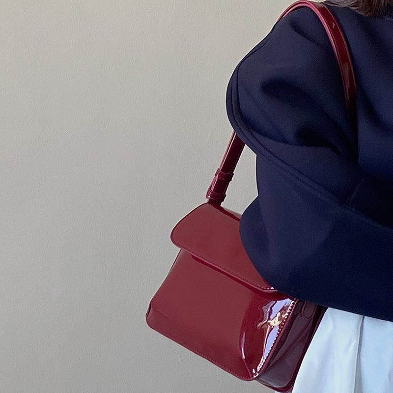 Retro Patent Leather New Women's Underarm Bag Fashion Small Square Shoulder Messenger Bags Casual All-match Handbags