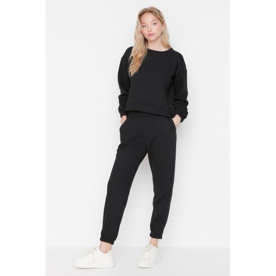 Бежевый базовый вязаный спортивный костюм с плотным флисовым узором и регулярным узором