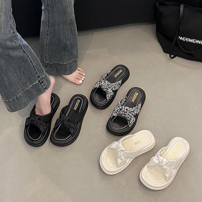 Женская обувь – Сандалии