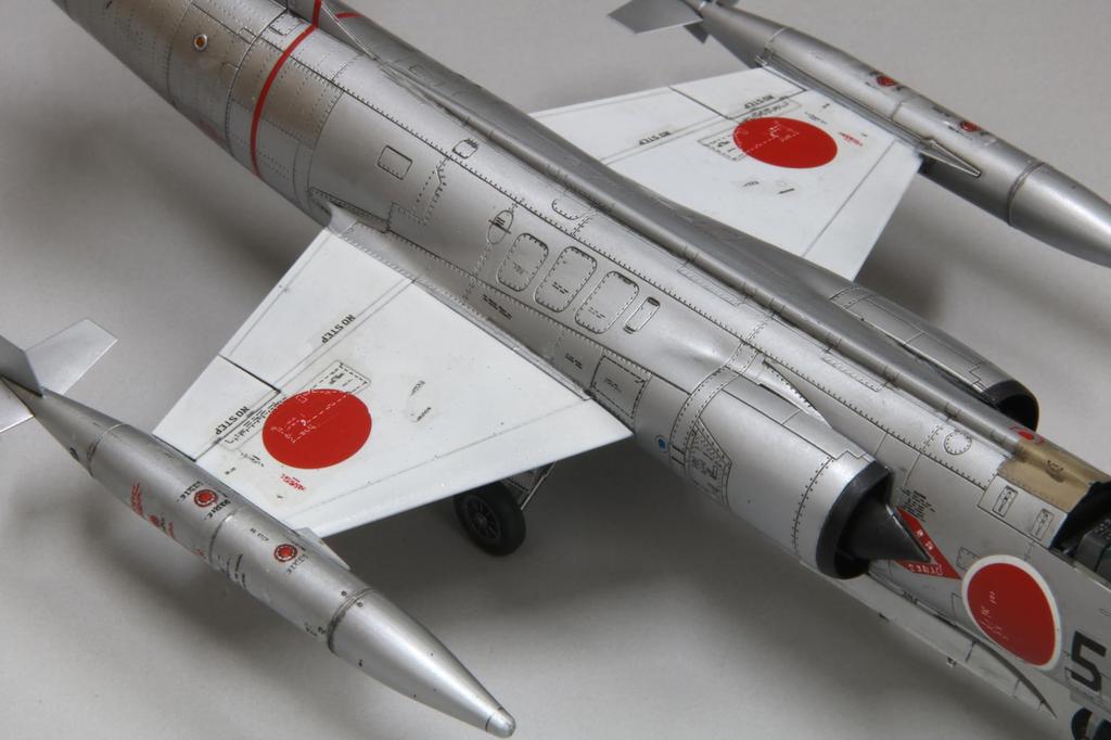 Fine Molds 1/72 Серия реактивных самолетов Силы самообороны Японии F-104J Истребитель "Эйко" Пластиковая модель FF07 (Самолет)