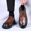 Весенние новые мужские повседневные кожаные туфли из натуральной кожи в британском стиле на толстой подошве, фирменные мужские деловые кожаные туфли со шнуровкой и резными узорами