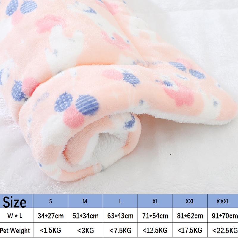 Flannel Dog Bed Thickened Soft Warm Pet Sleeping Mat Fleece Dog Blanket for Puppy Cat Dog Cushion Sofa Cushion Pet Accessories