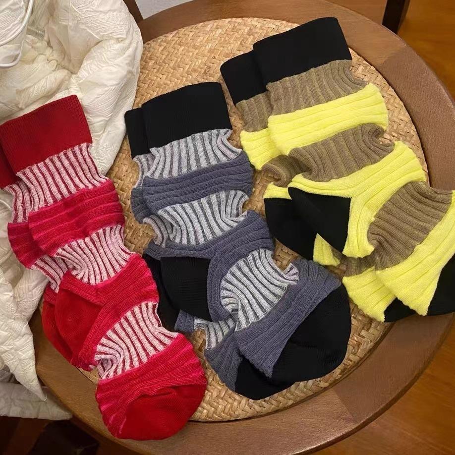 Japanese Niche Tide Brand Designer Striped Lantern Pig Large Intestine Socks Internet Celebrity Xiaohongshu Medium Tube Pure Cotton Socks