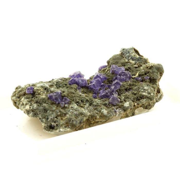 Pierres et Minéraux. Fluorite. 97.0 ct. Panasqueira Mines, Covilhã, Portugal.