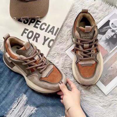 Роскошные новые спортивные женские туфли удобные, нескользящие, дышащие кроссовки 2024 года модные и универсальные повседневные туфли кроссовки