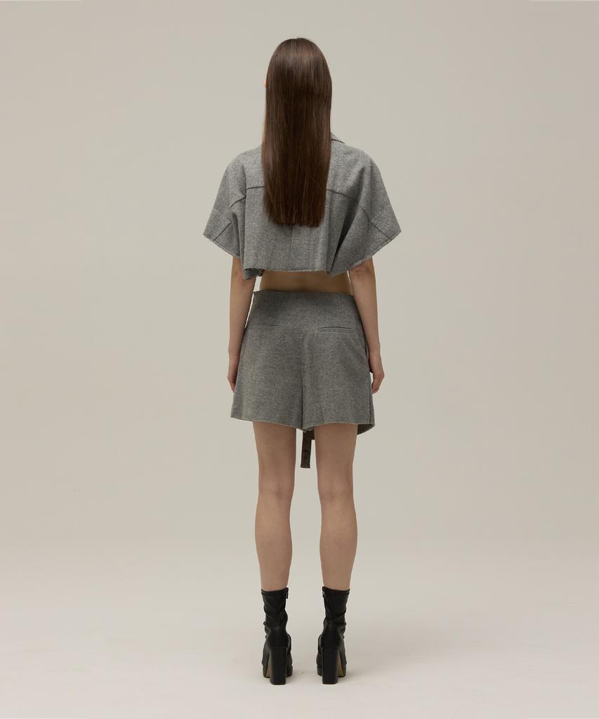 MMAM Sleeveless Crop Coat