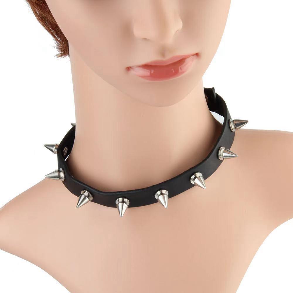 Панк-черная заклепка из цинкового сплава с металлической пряжкой на ключице из искусственной кожи с ювелирными изделиями из металлического шипа