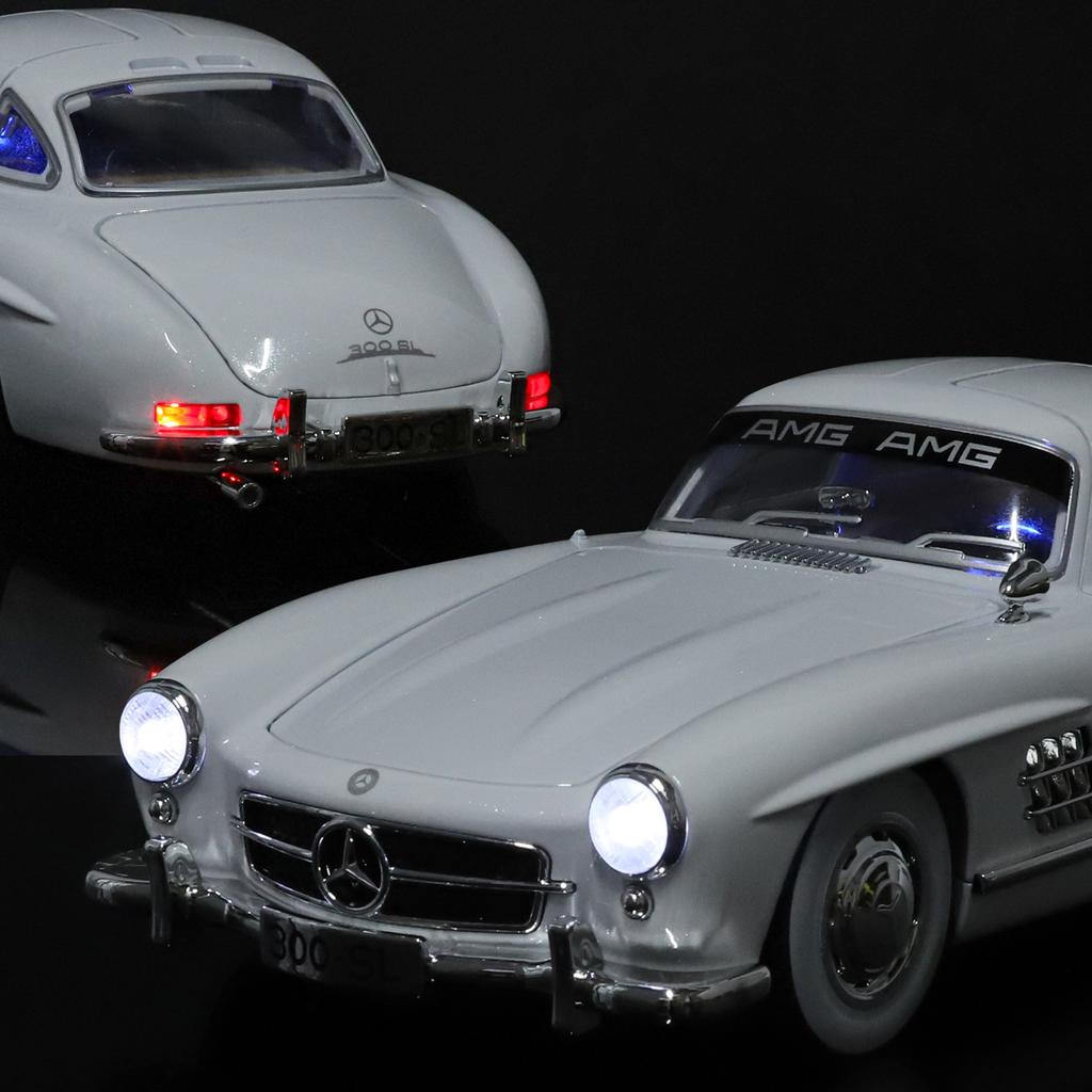 EFVAK1 NEW 1:18 Benzs 300SL Alloy Car Model Sound and Light Pull Back Children's Toy Collectibles Birthday Gift