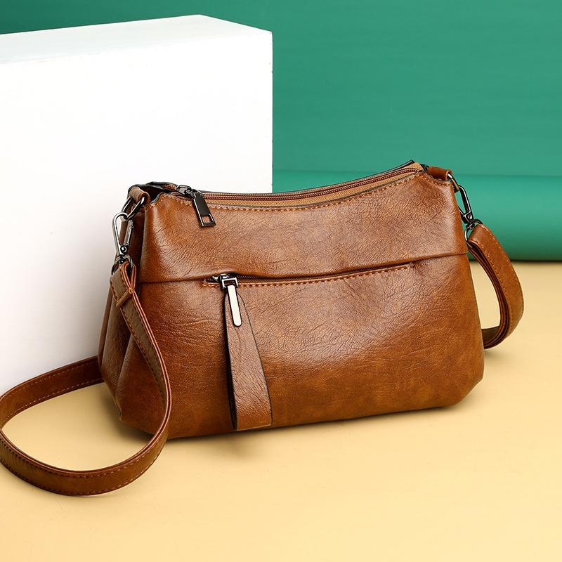 IELGY women's korean style simple and atmospheric all-match messenger bag