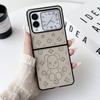 Складной чехол Huawei Nora Flip: Простой защитный чехол с рисунком коричневого мишки