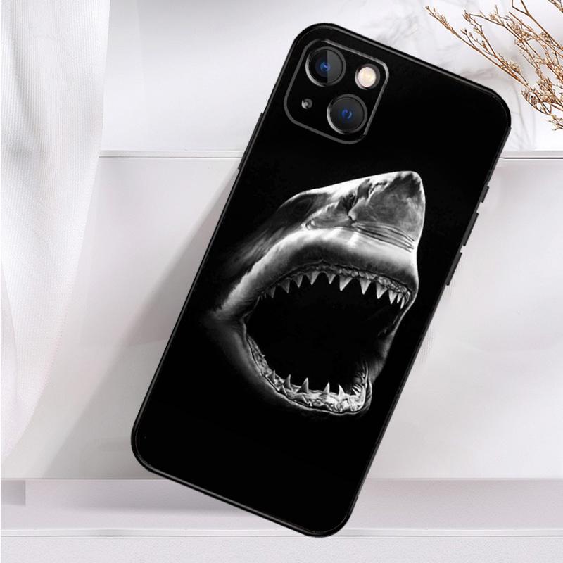 Shark Ocean Fish Case For iPhone 14 13 12 11 16 15 Pro Max Mini Cover X XR XS 8 7 14 16 15 Plus Accessories