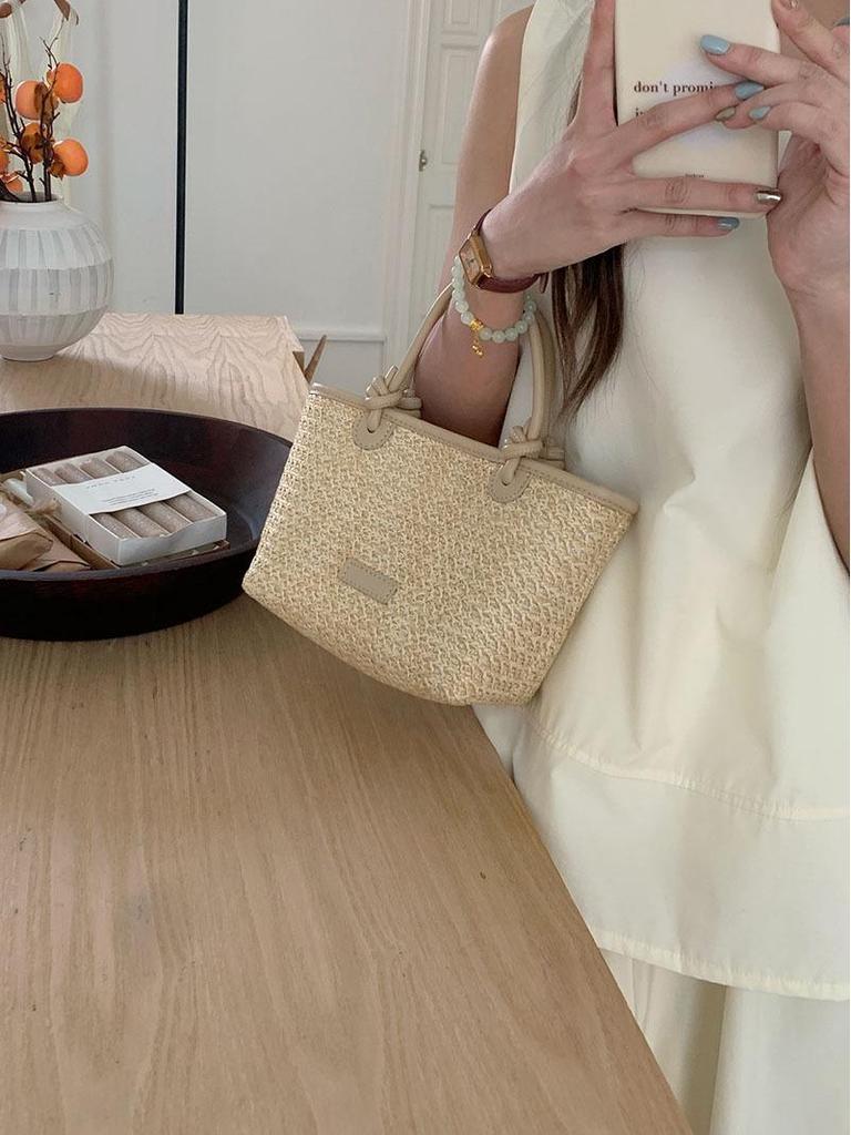 "2025 Summer Beach Straw Woven Handbag with Rope Knot Design"