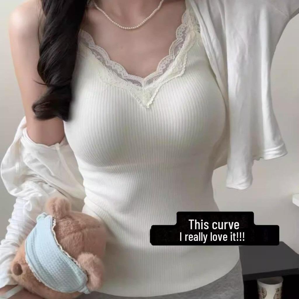 Женский двухслойный утолщенный кашемировый жилет на бретелях — теплая верхняя и нижняя одежда без бюстгальтера на осень/зиму 2024 года.