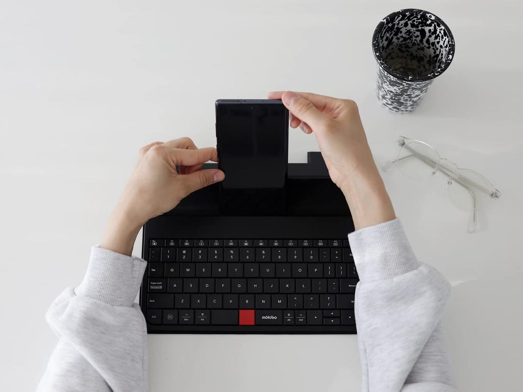 2nd Generation MOKIBO Mokibo Fusion Universal Bluetooth Keyboard with Trackpad