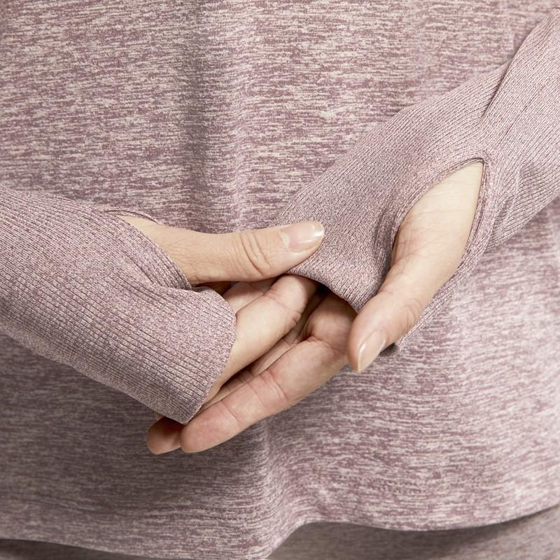 Nike Футболка женская с принтом, однотонная, с круглым вырезом, длинным рукавом и заниженной линией плеч, розовая, коричневая 928742-298