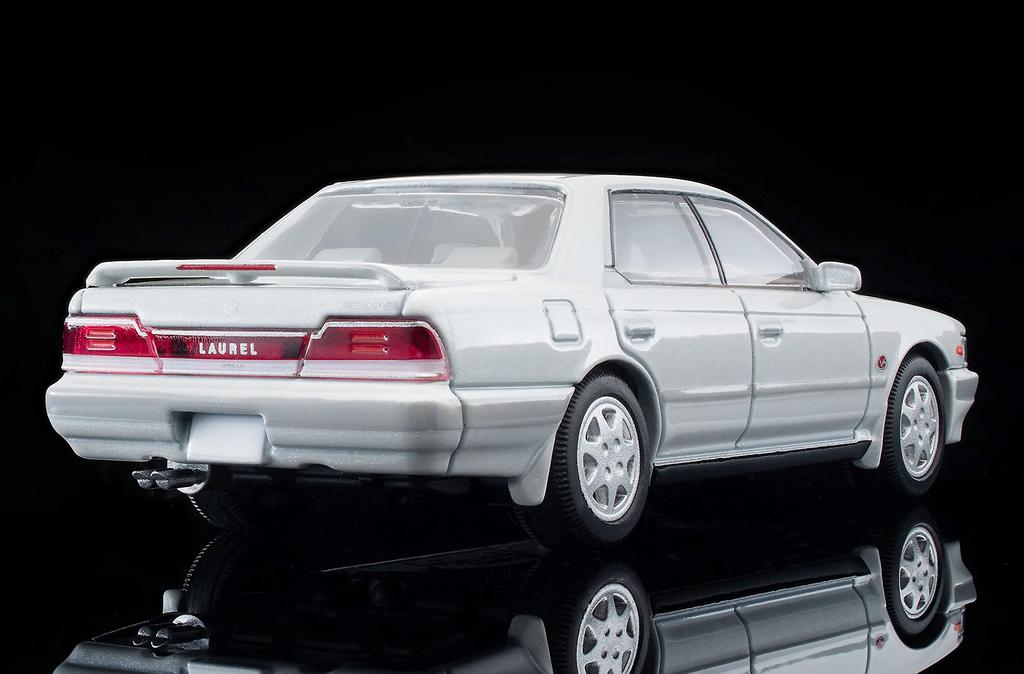 Tomica Limited Vintage Neo 164 Scale LV-N259a Nissan Laurel 2500 Twin Cam 24V Medalist V White 1992 Model (Finished Model) 316879