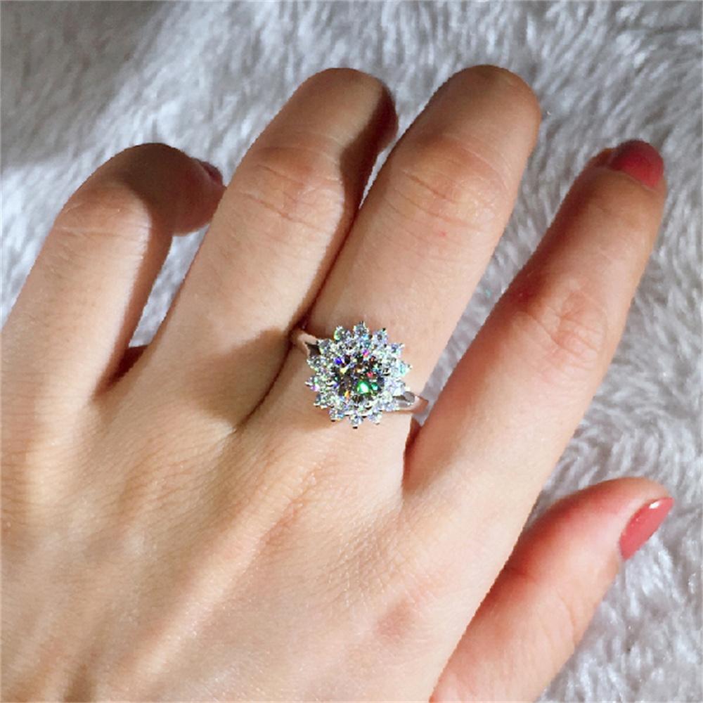 Huitan Sparkling Women Rings with Oval Blue CZ Wide Band Gorgeous Wedding Accessories Copper Color Brilliant Fashion Zircon
