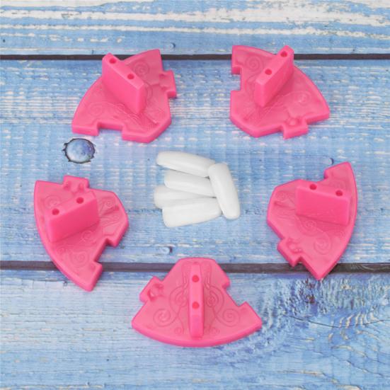 1 Set Nail Display Stand Detachable Smooth Edge Compact Size Reusable Present Nail Art Plastic Manicure Display Holders with Fake Nails Set