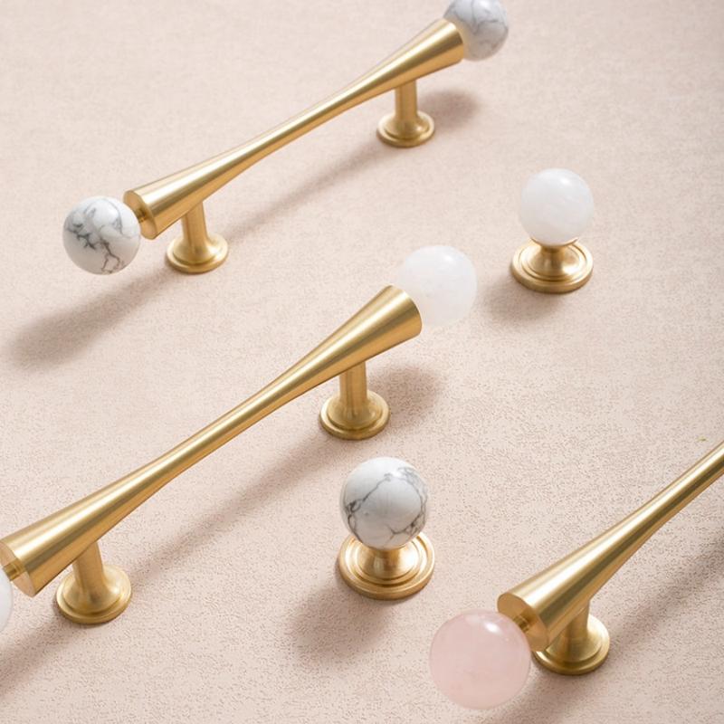 French Style Wardrobe Door Handles Personality Marble Crystal Brass Pulls for Cabinet Cupboard Dresser Drawer Furniture Hardware