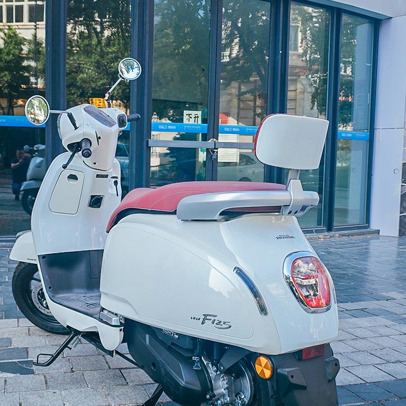 Совместимая спинка со встроенным креплением для Wuyang-Honda NW F125