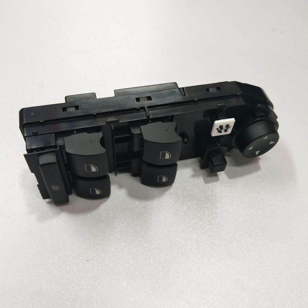 Driver's Side Electric Window Lift Switch for BMW E60 (Old Model)