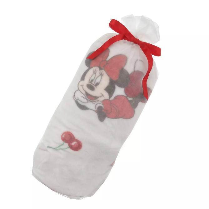 Детское одеяло Disney ENJOY WINTER с принтом по всей поверхности Минни и Фигаро Япония НОВОЕ
