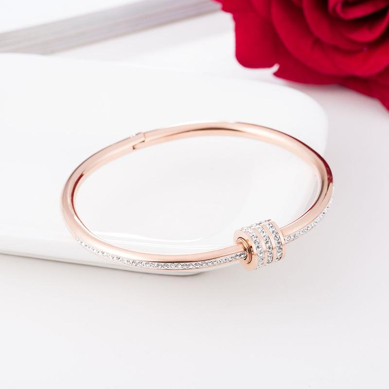 Luxury Brand Designer Jewelry for Women Women's Hand Bracelets Luxury Stainless Steel Bracelet Bangles Gold Fashion Accessories