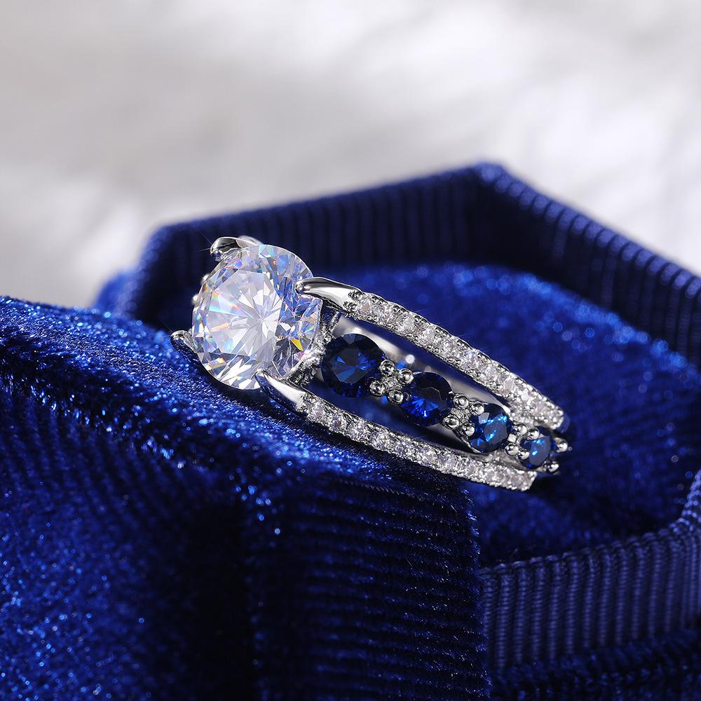Creative Hollow Out Sapphire Blue Zircon Ring for WOMEN'S Luxurious Banquet Engagement Jewelry