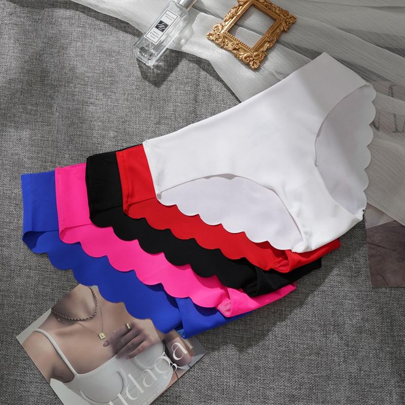 Women Solid Seamless Briefs Ice Silk Panties Thin Underwear Comfort Intimates Lingerie Sexy Low-Rise Underpants Plus Size S-XXL