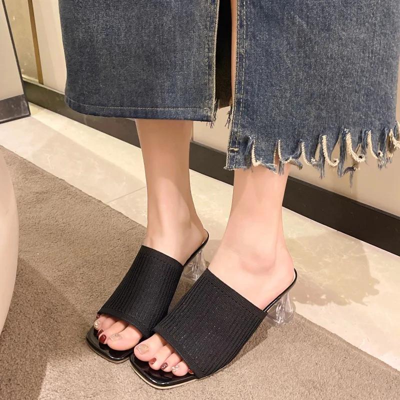 Women Slippers Closed Toe Comfort Slippers Women Fashion Outdoor Sandals Women Medium Heel Slippers 2024