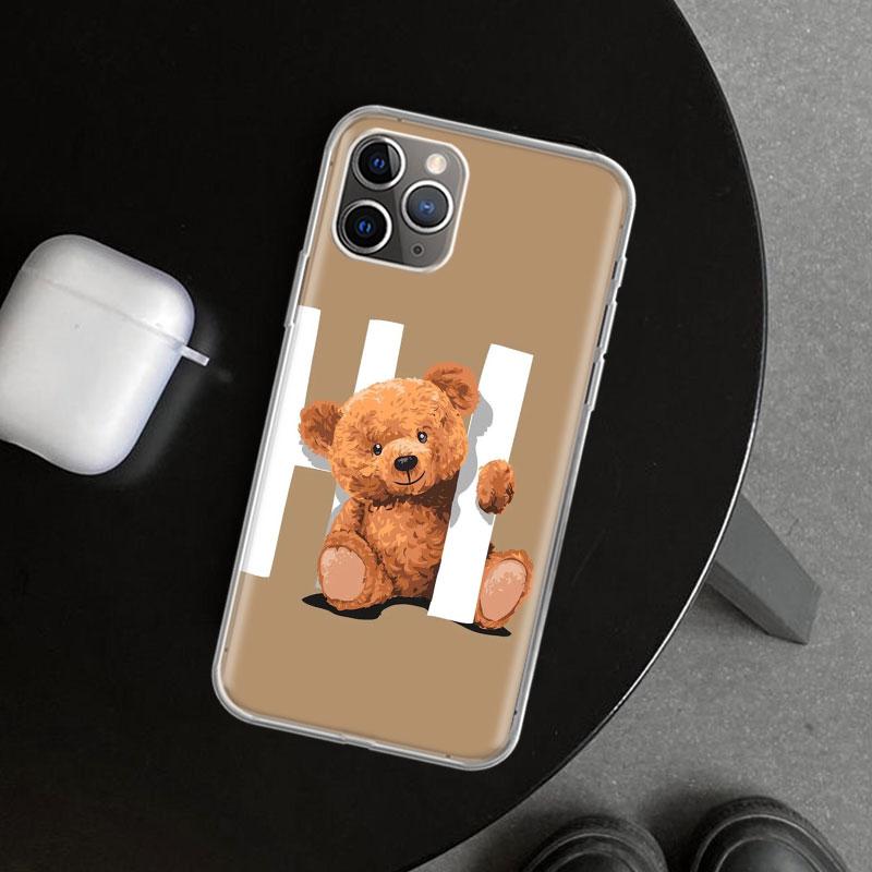 Шаловливый Милый Медведь Смешной Талисман Чехол для Телефона для iPhone 11 12 13 Mini 14 15 Plus 16 Pro Max 17 Air 7 8 + SE Арт Индивидуальный Fu