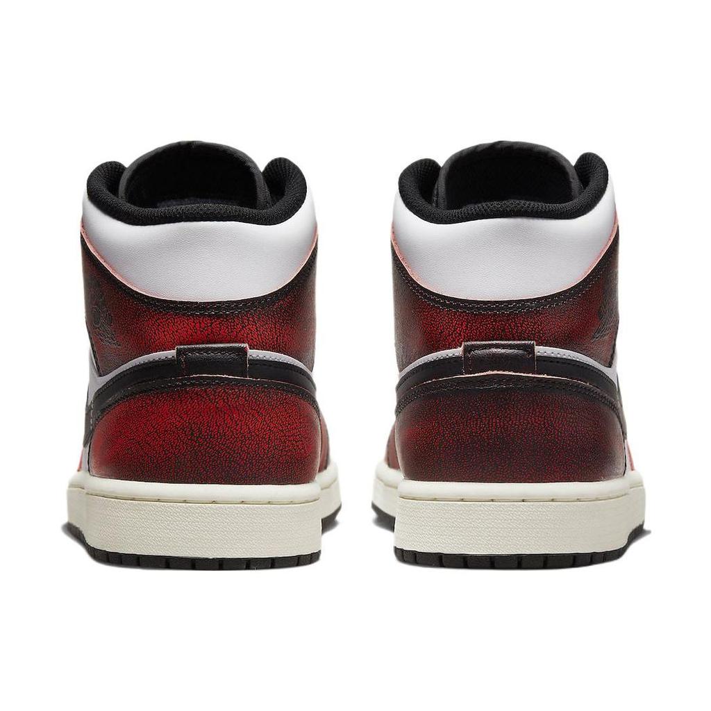 Мужские кроссовки Air Jordan 1 Mid SE Wear-Away White Black Sail DV9565-006