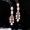 Легкие роскошные модные геометрические циркониевые серьги с длинной бахромой в стиле суда, нишевые аксессуары для банкетных платьев знаменитостей