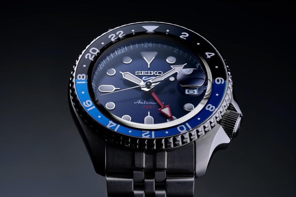 Five Sports Watch SKX Sports Style GMT SBSC003 Silver [Часы Seiko] "Sports Style" Мужские