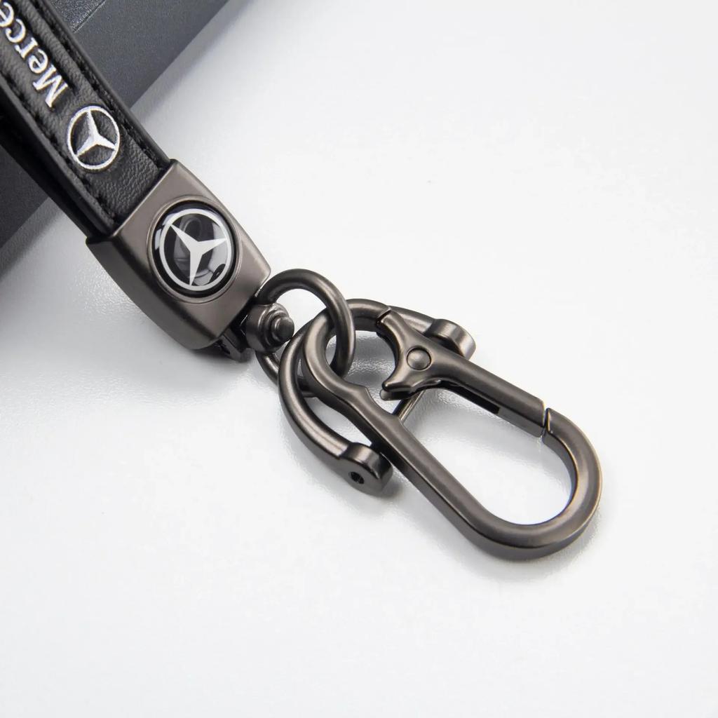 EJK4 2025 Hot New Leather Car Keys Chain Rings Buckle Holder KeysChain For Mercedes benz W203 W204 W205 W210 W211 W212 W164 W176 CLA
