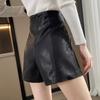 Женские черные шорты А-силуэта из искусственной кожи с высокой талией - Облегающие, широкие, всесезонные, универсальная одежда для улицы.