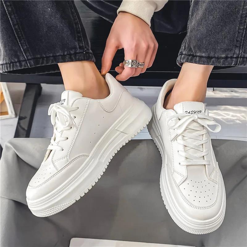 Fashion Hot New White Men's Casual Shoes Thick Bottom Trendy All-match Shoe for Men Beautiful and Fashionable Breathable Casual Sneaker