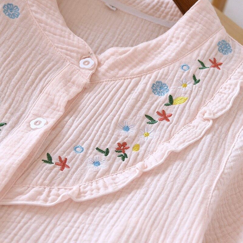 Spring and Summer 2025 New Women's Pajama Suit 100% Cotton Crepe Short-sleeved Capris Embroidered Round-neck Household Clothes