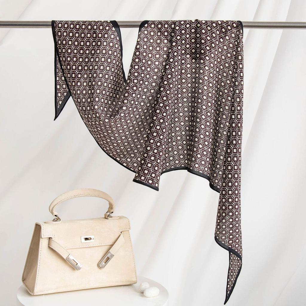 Elegant 2025 Mulberry Silk Double Crepe Scarf for Women - Stylish Sun Protection & Warm Shawl, Perfect for Commutes and Fashionable Outings