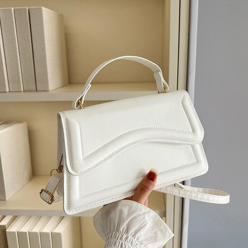 Foreign Style Handbag Women's 2025 Spring and Summer New Heavy Color Shoulder Messenger Bag Fashion Texture Solid Color Small Square Bag