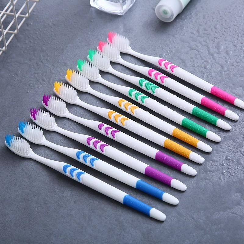 Упаковка из 10 зубных щеток с бамбуковым углем, супермягкой, супертонкой щетиной и цветными ручками для взрослых и студентов