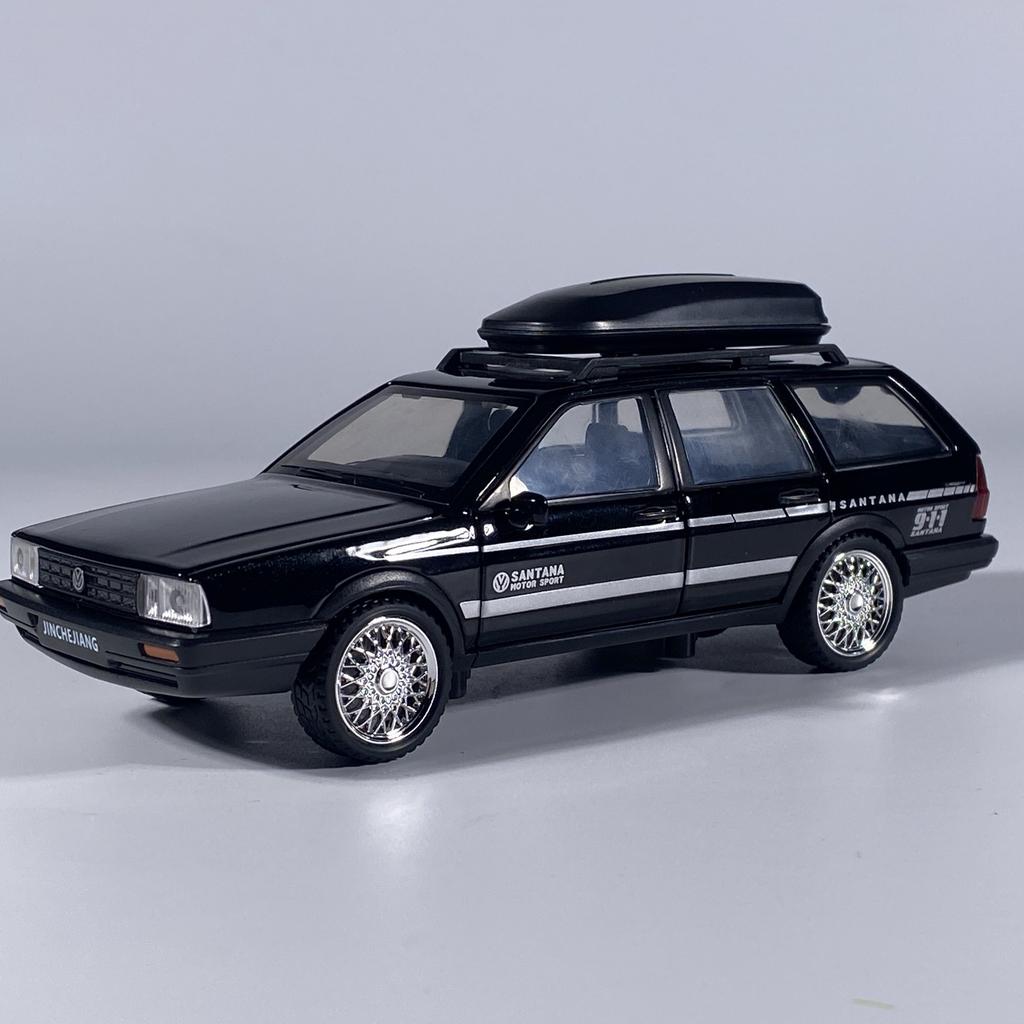 1/32 Volkswagen Santana Avant Универсал Металлическая модель автомобиля Литье под давлением Металлический транспорт для путешествий Модель автомобиля Симуляция звука и света Детская игрушка Подарок