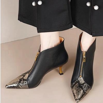 2024 Модная женская обувь Ботильоны женские сапоги Современные модельные сапоги женские разноцветные с острым носком спереди молния на высоком каблуке женские туфли