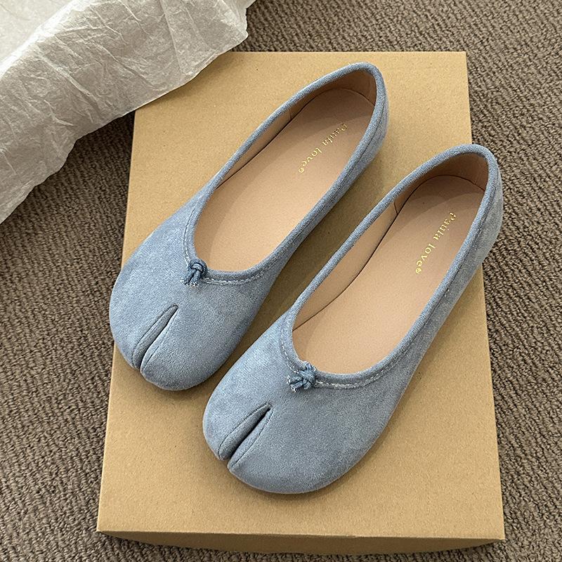 Модная обувь таби в японском стиле, женские удобные кожаные балетки с раздвоенным носком, лоферы, женские туфли Мэри Джейн, мокасины, женские балетки