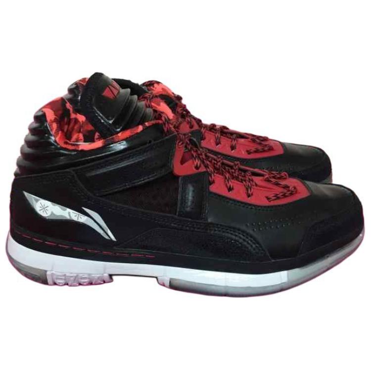 Li Ning WOW 1.5 Нескользящие износостойкие кроссовки для баскетбола средней высоты Мужские Черный Белый Красный ABAH037-2