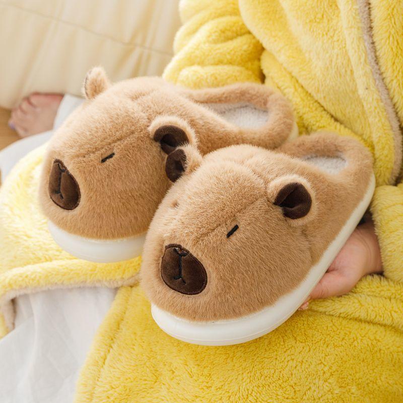Plush Capybara Slippers Slip-on House Shoes Cute Thermal Home Slippers Comfortable Fluffy Couple Slippers Non-Slip for Men Women