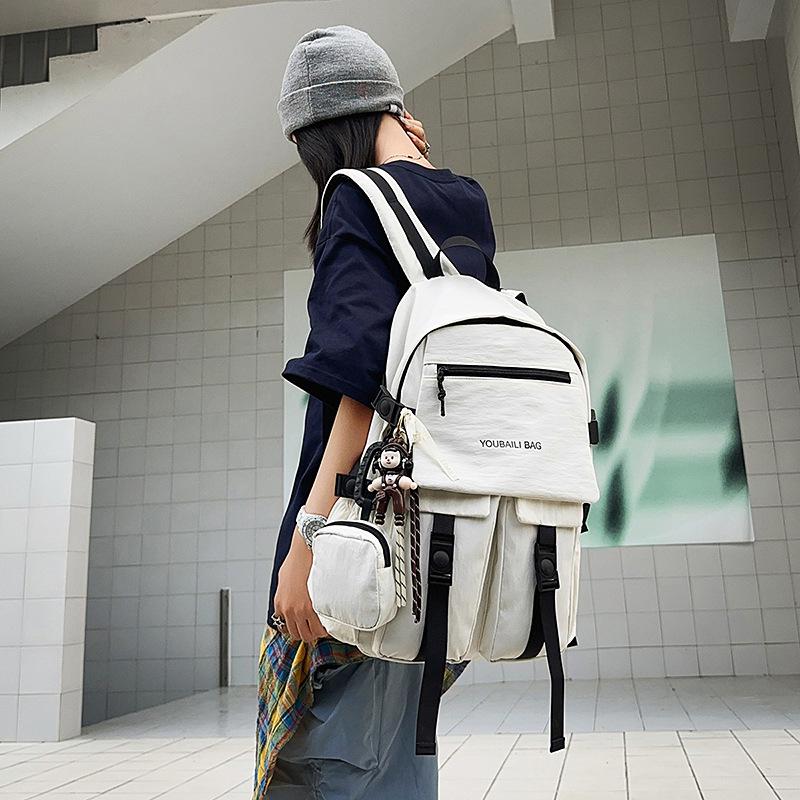 High-Capacity Backpack for Students: Stylish and Trendy for Junior High, High School, and University