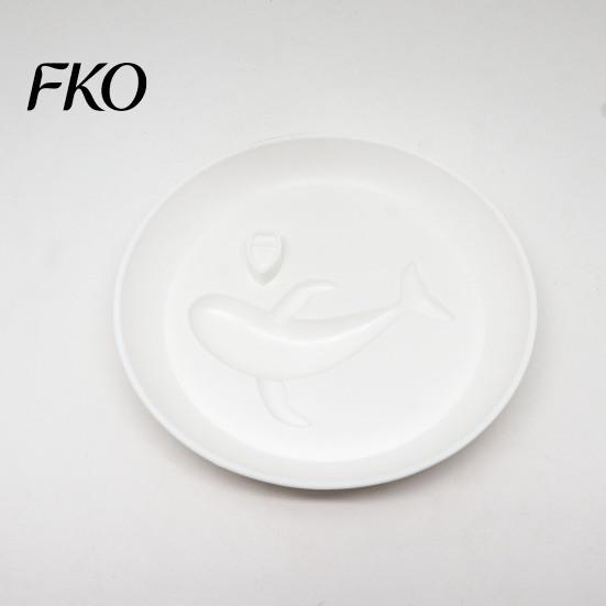 Whale Dipping Dish Sea Cute Condiment Plate for Soy Sauce And Vinegar Multifunctional Plastic Dip Spoon Rest Jewelry Storage Tray Fun Gift Food Animal