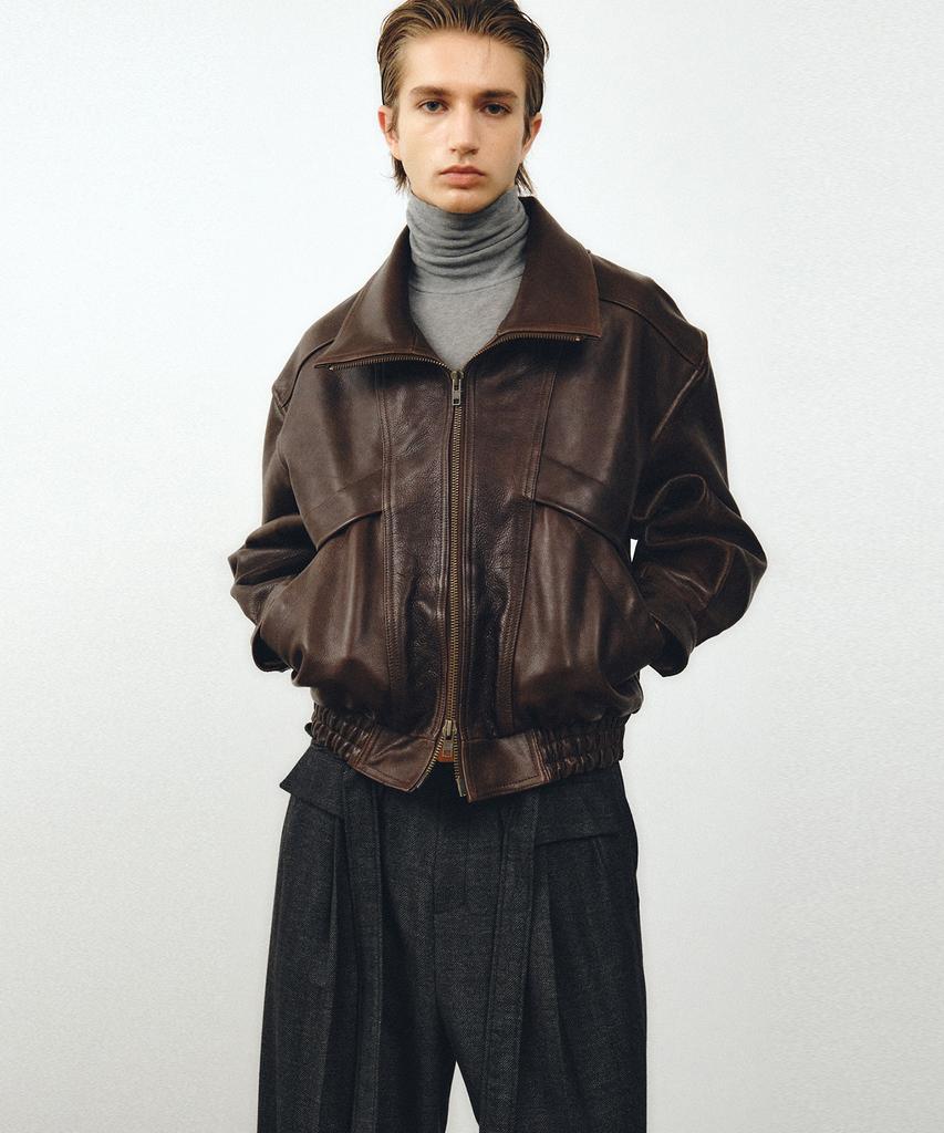 Noirer Antique Cow Leather High-Neck Blouson (Brown)